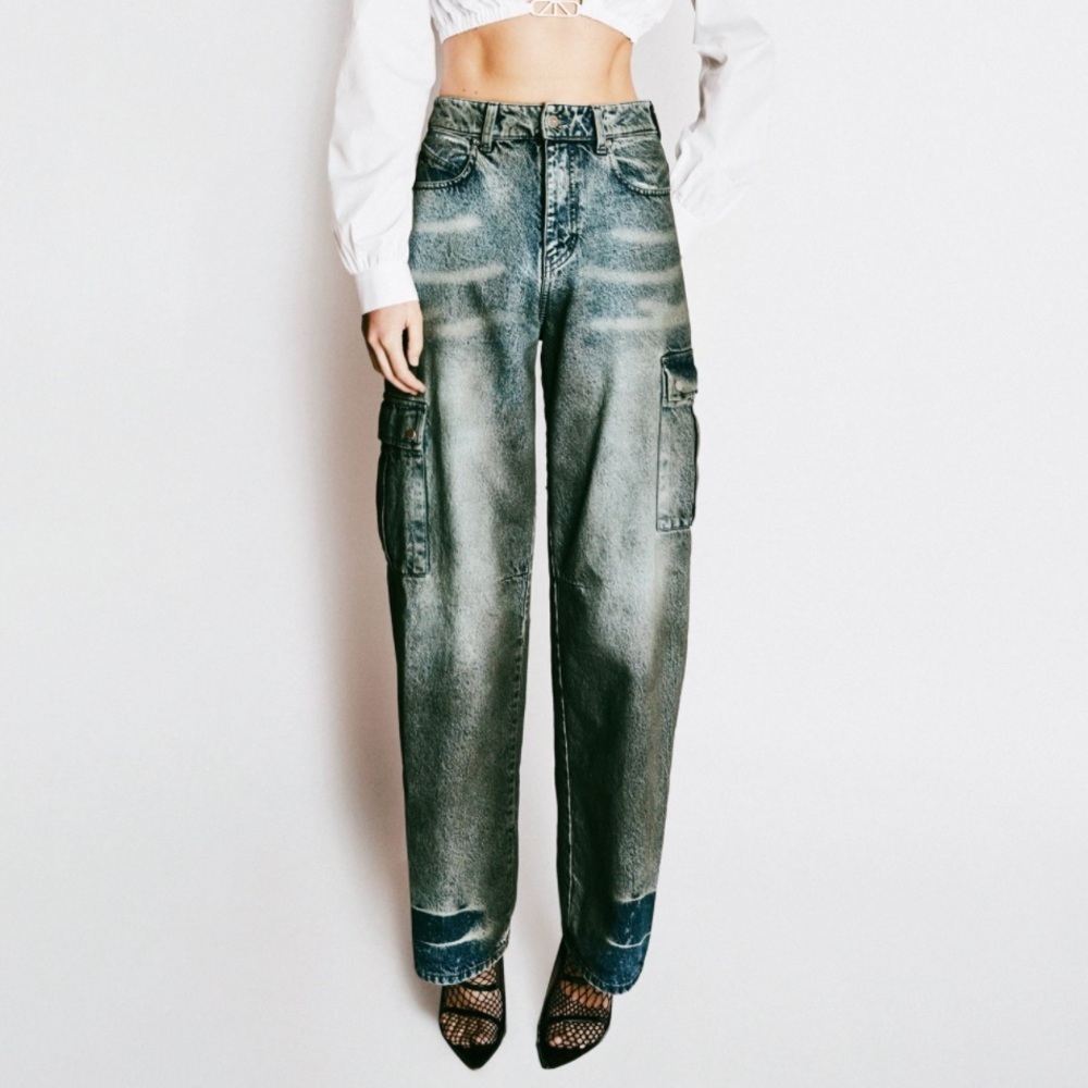 NWT RtA Wide-Leg Cargo Jeans Sz 27 - Picture 2 of 16